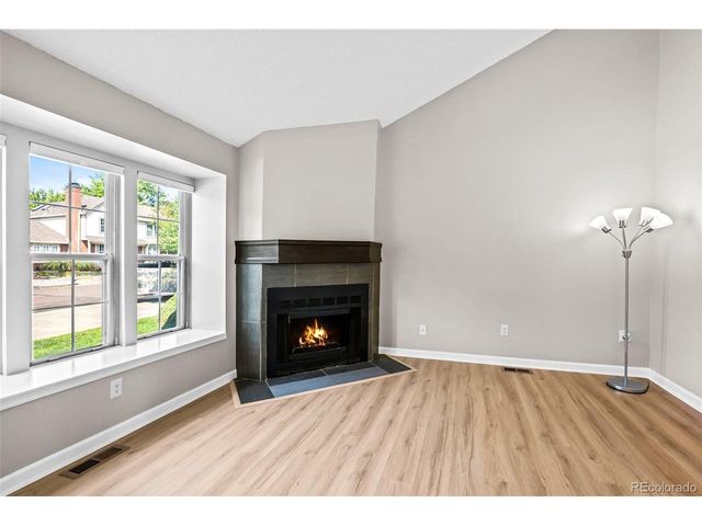 9638 W Chatfield Ave F, Littleton, CO 80128