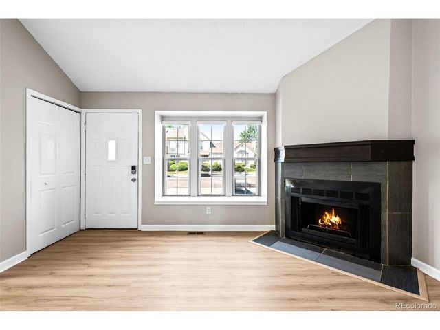 9638 W Chatfield Ave F, Littleton, CO 80128