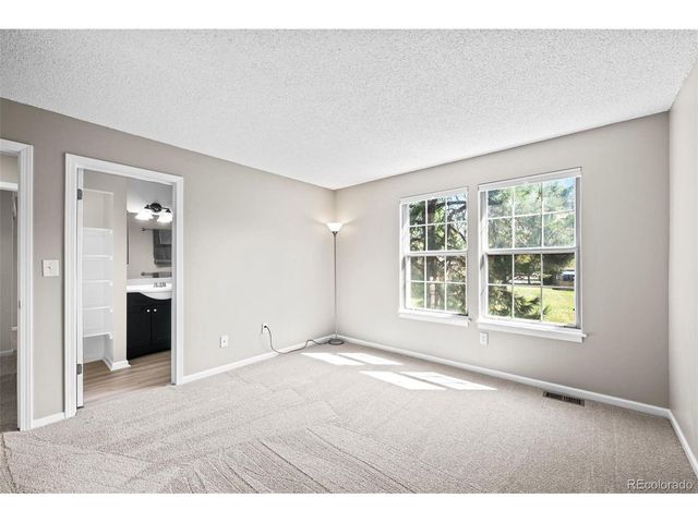 9638 W Chatfield Ave F, Littleton, CO 80128