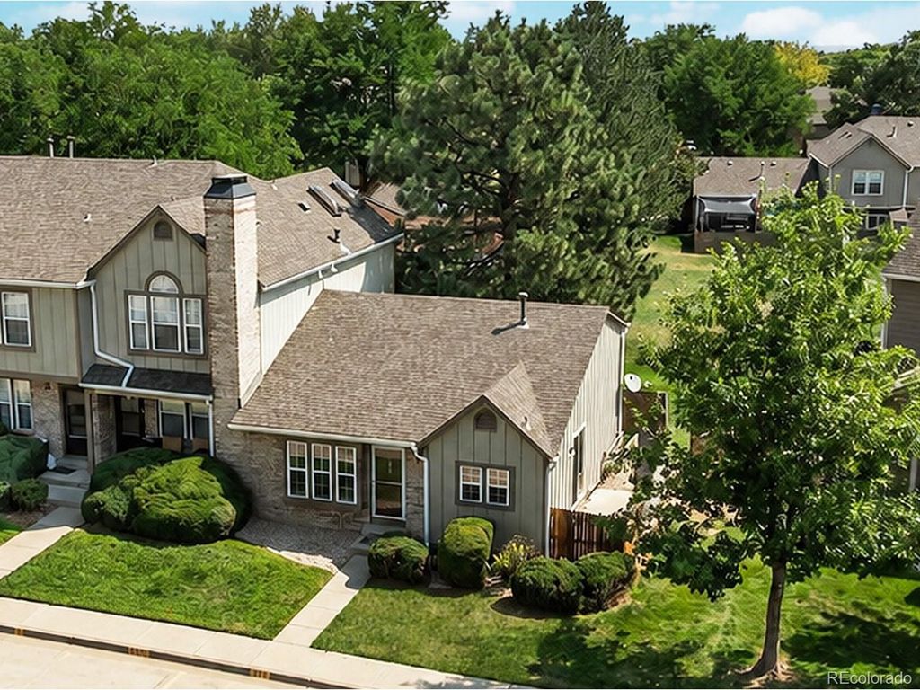 9638 W Chatfield Ave F, Littleton, CO 80128