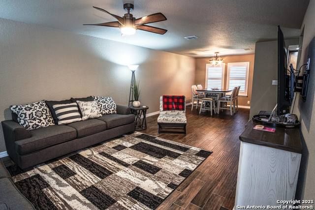 5323 Dannelly Field, San Antonio, TX 78227