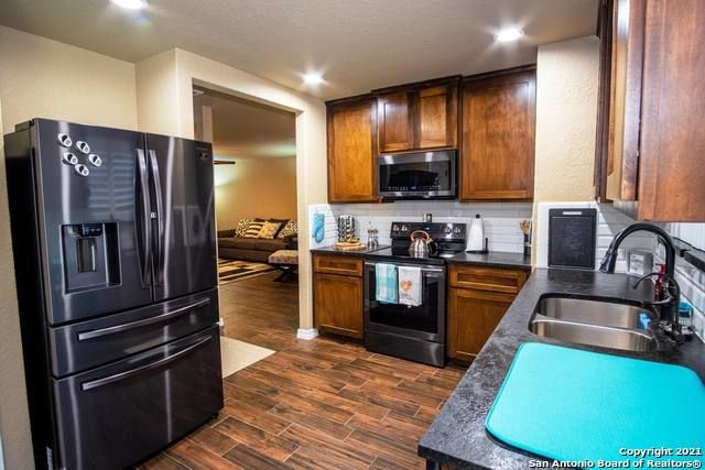 5323 Dannelly Field, San Antonio, TX 78227