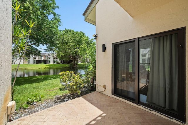 6096 Glendale Drive, Boca Raton, FL 33433