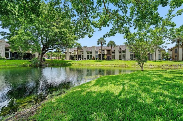 6096 Glendale Drive, Boca Raton, FL 33433