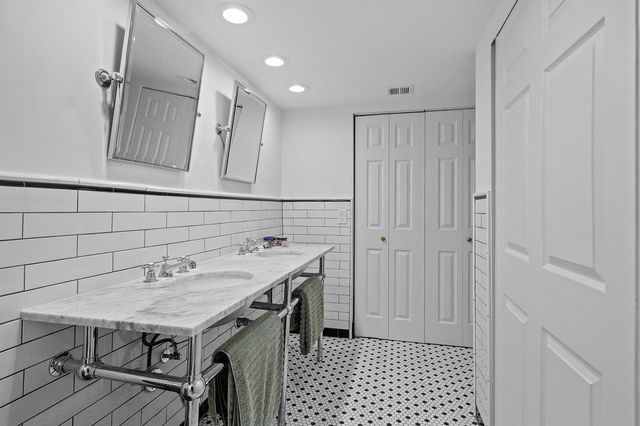 6096 Glendale Drive, Boca Raton, FL 33433