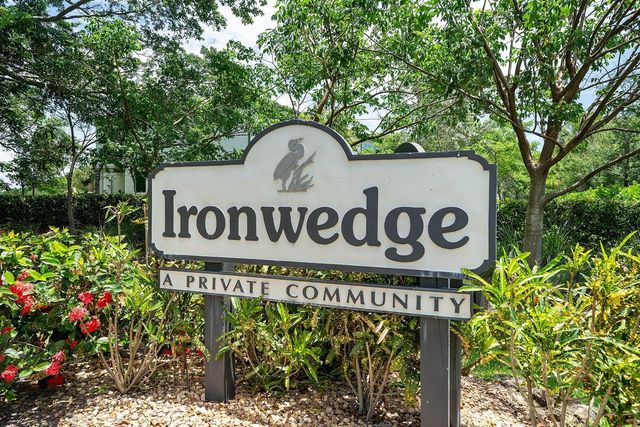 6096 Glendale Drive, Boca Raton, FL 33433