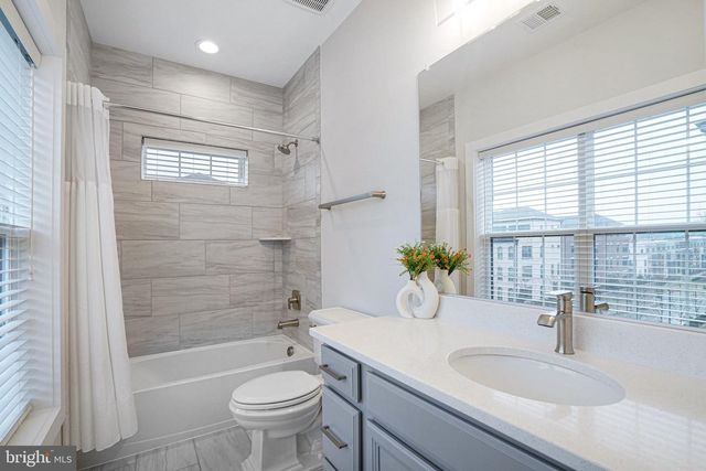 600 HALSEY WAY, National Harbor, MD 20745