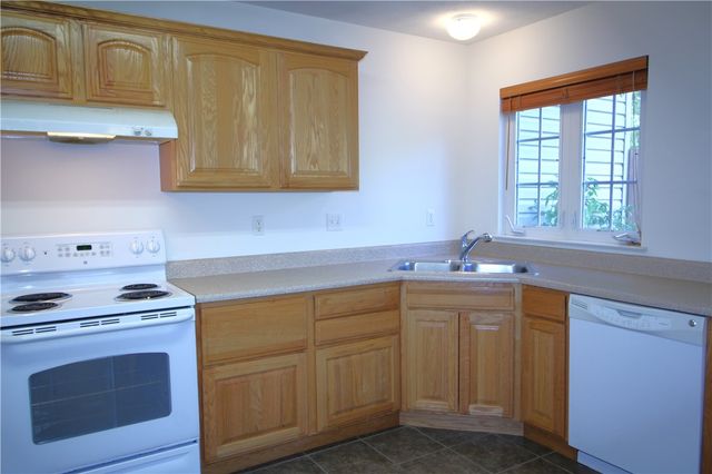 1305 MICHAEL DR, Baldwin Boro, PA 15227