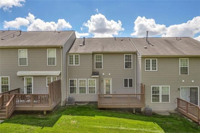 1305 MICHAEL DR, Baldwin Boro, PA 15227