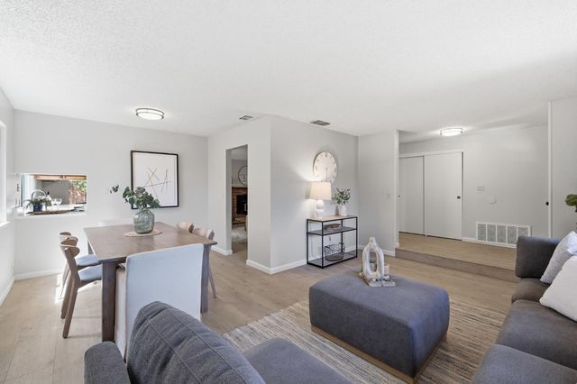3370 Routier Rd, Sacramento, CA 95827