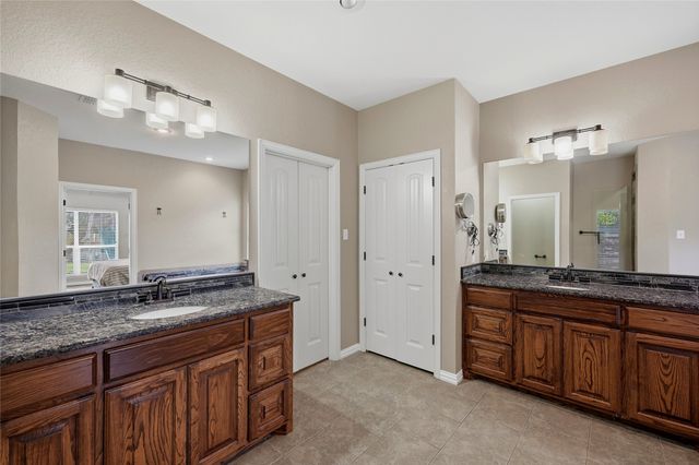 2130 Park Ridge, Denison, TX 75020