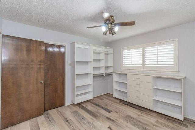 2604 Twinpost Court, Irving, TX 75062