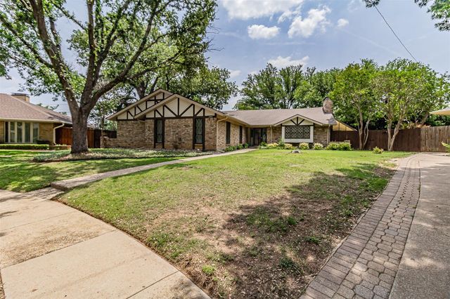 2604 Twinpost Court, Irving, TX 75062