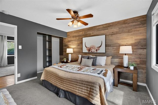 11828 Foxwood Drive, Maryland Heights, MO 63043