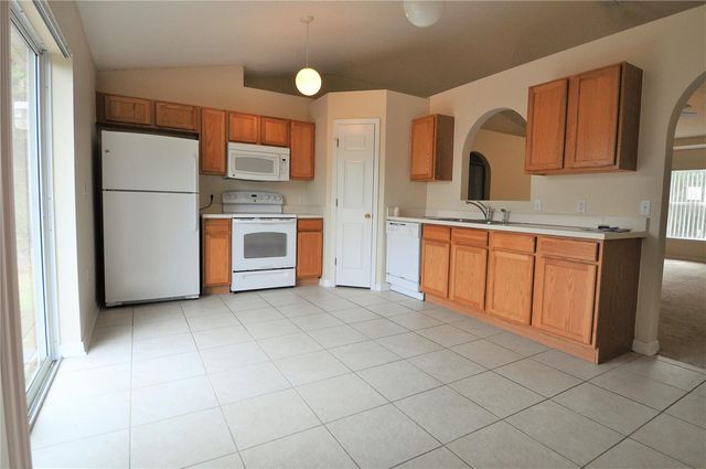 1896 VAN ALLEN CIRCLE, Deltona, FL 32738