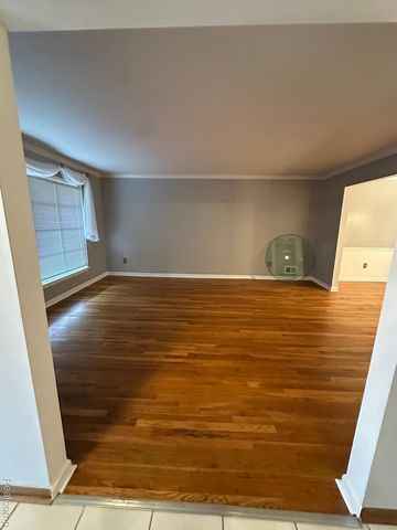 16960 Pennsylvania Street, Southfield, MI 48075