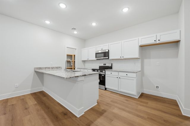 119-121 N Mendocino Ct, Goddard, KS 67052