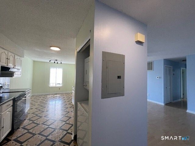 365 Mather Street 27, Hamden, CT 06514