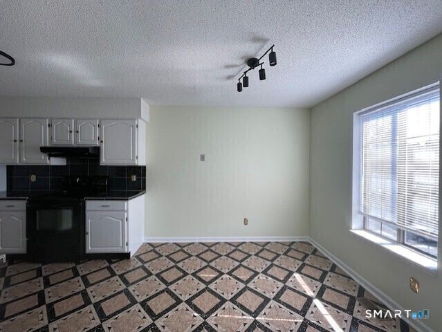 365 Mather Street 27, Hamden, CT 06514