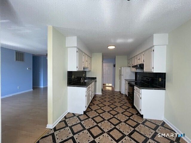 365 Mather Street 27, Hamden, CT 06514