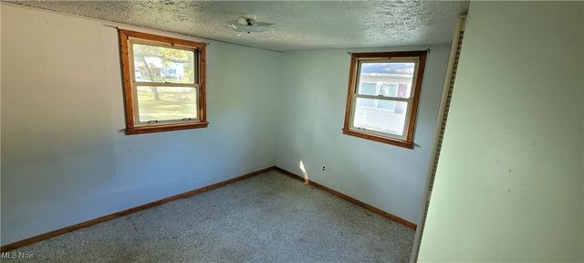 33700 Henwell Road, Columbia Station, OH 44028