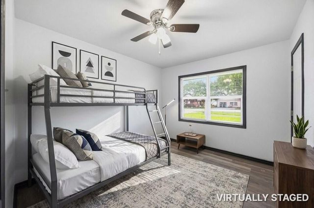 9723 Oldcrest Drive, Stafford, TX 77477