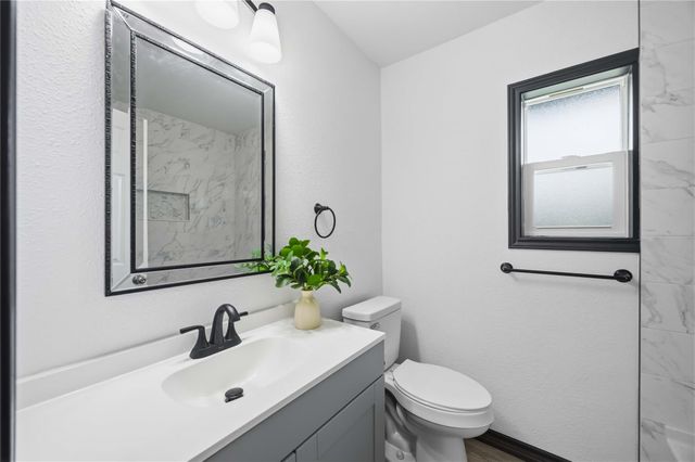 9723 Oldcrest Drive, Stafford, TX 77477