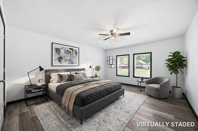 9723 Oldcrest Drive, Stafford, TX 77477