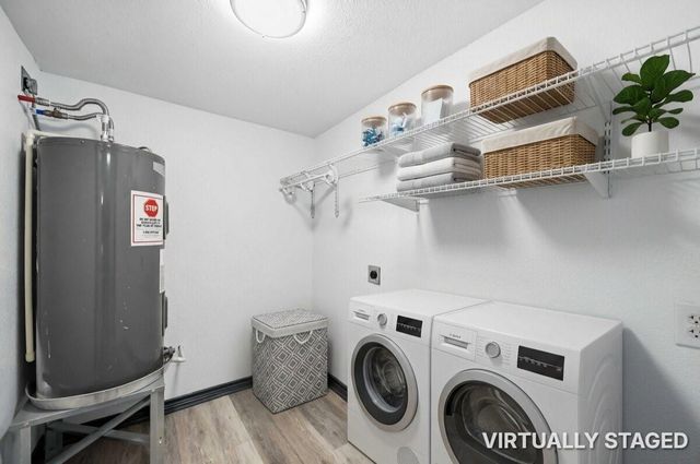 9723 Oldcrest Drive, Stafford, TX 77477