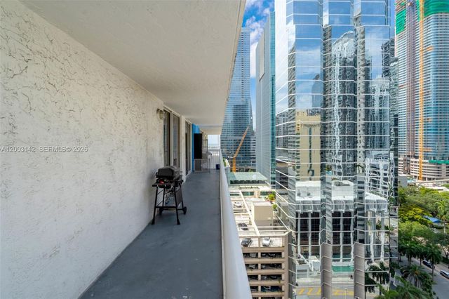 1200 Brickell Bay Dr 1924, Miami, FL 33131