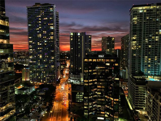 1200 Brickell Bay Dr 1924, Miami, FL 33131