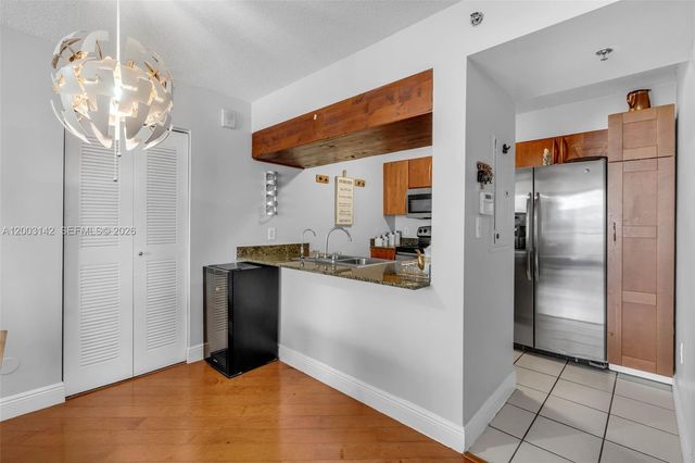 1200 Brickell Bay Dr 1924, Miami, FL 33131