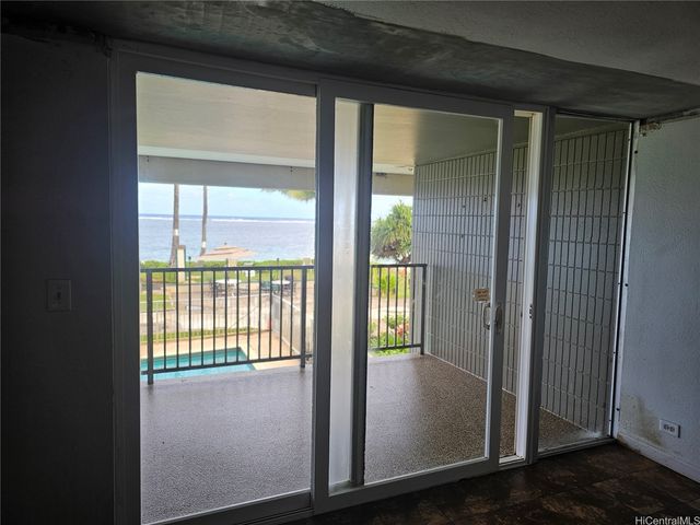 53-567 Kamehameha Highway 215, Hauula, HI 96717