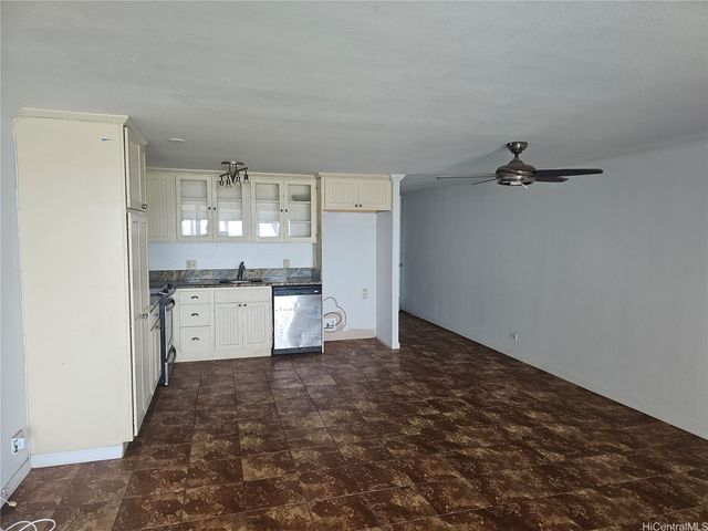 53-567 Kamehameha Highway 215, Hauula, HI 96717