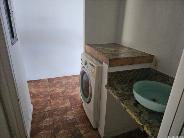 53-567 Kamehameha Highway 215, Hauula, HI 96717