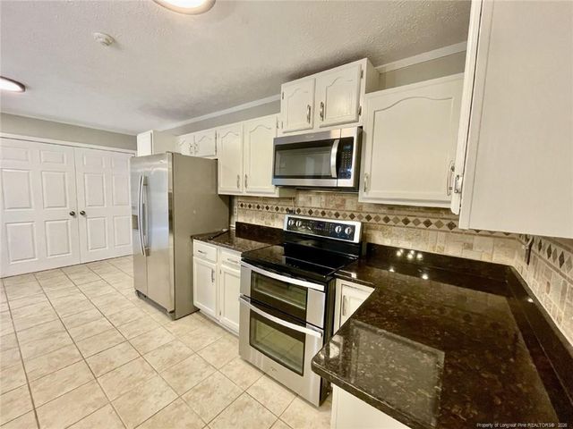 431 Offing Drive, Fayetteville, NC 28314