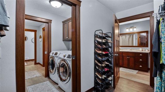 4924 Bluebell Court, Eau Claire, WI 54703