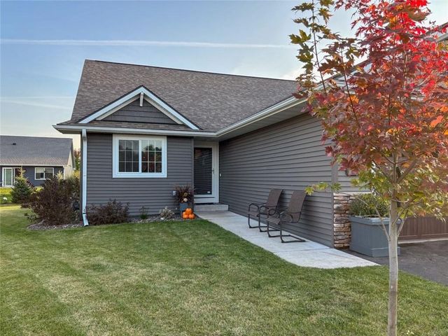 4924 Bluebell Court, Eau Claire, WI 54703