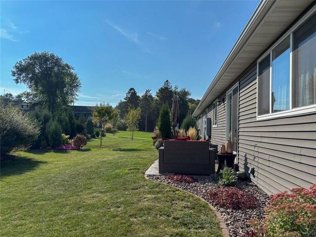 4924 Bluebell Court, Eau Claire, WI 54703