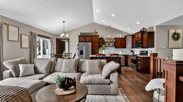 4924 Bluebell Court, Eau Claire, WI 54703