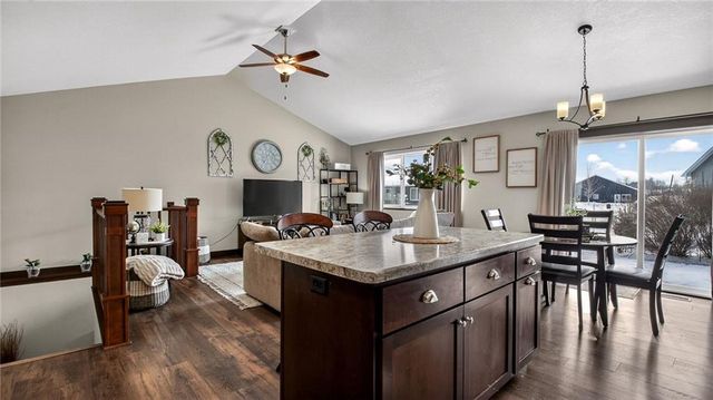 4924 Bluebell Court, Eau Claire, WI 54703