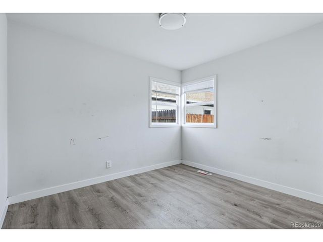 1170 Elmira St, Aurora, CO 80010