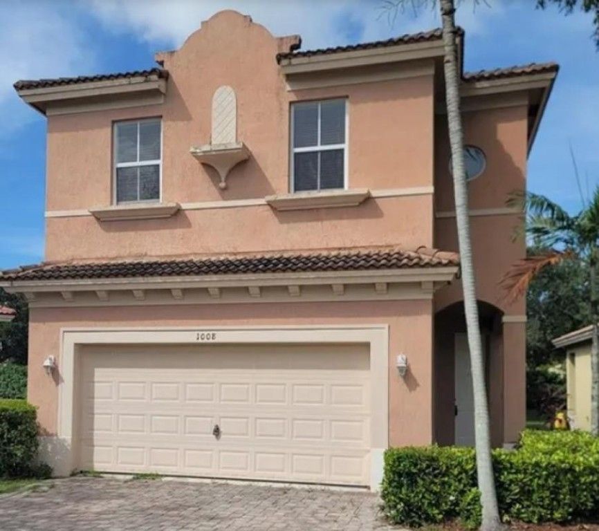 1008 NE 39th Avenue, Homestead, FL 33033
