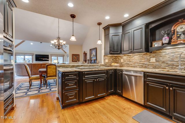 80 Crown Circle, Kingsport, TN 37660