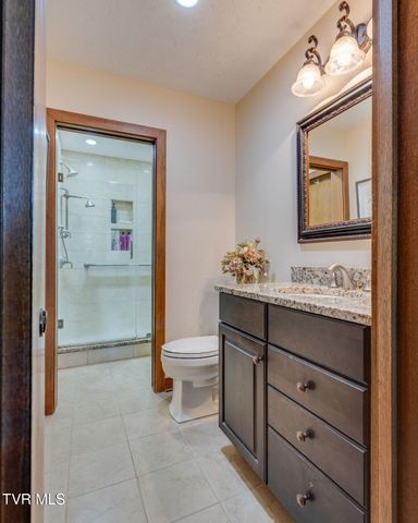 80 Crown Circle, Kingsport, TN 37660