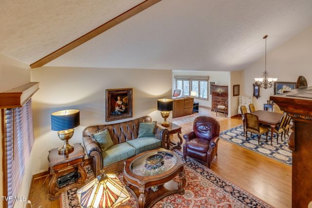 80 Crown Circle, Kingsport, TN 37660