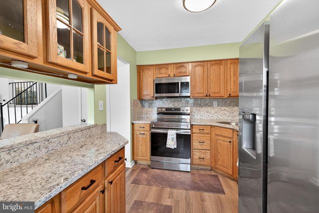 64 W STEPHEN DR, Newark, DE 19713