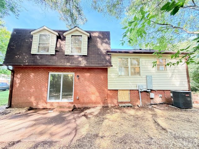 2717 O Hara Drive, Charlotte, NC 28273