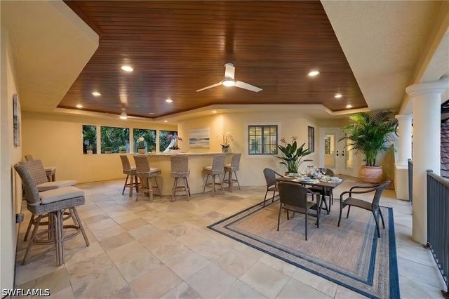 3310 Crayton RD, Naples, FL 34103