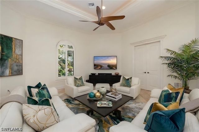 3310 Crayton RD, Naples, FL 34103